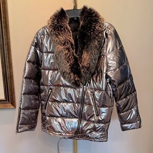 Mislook Silver Metallic Puffer Jacket with Faux Fur Collar NWOT
